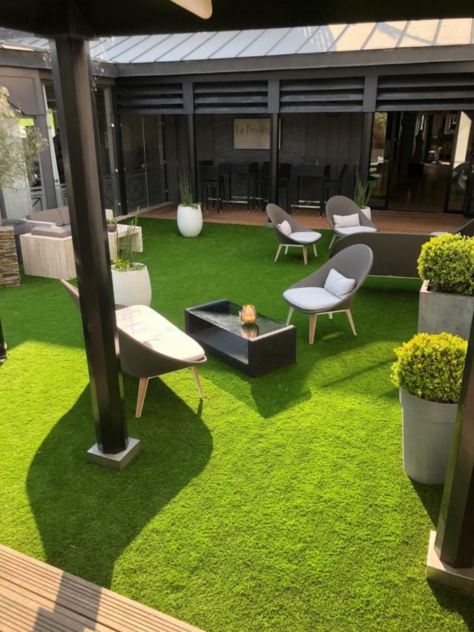 Le Privilege Chateaubourg  Ngoại thất bức ảnh